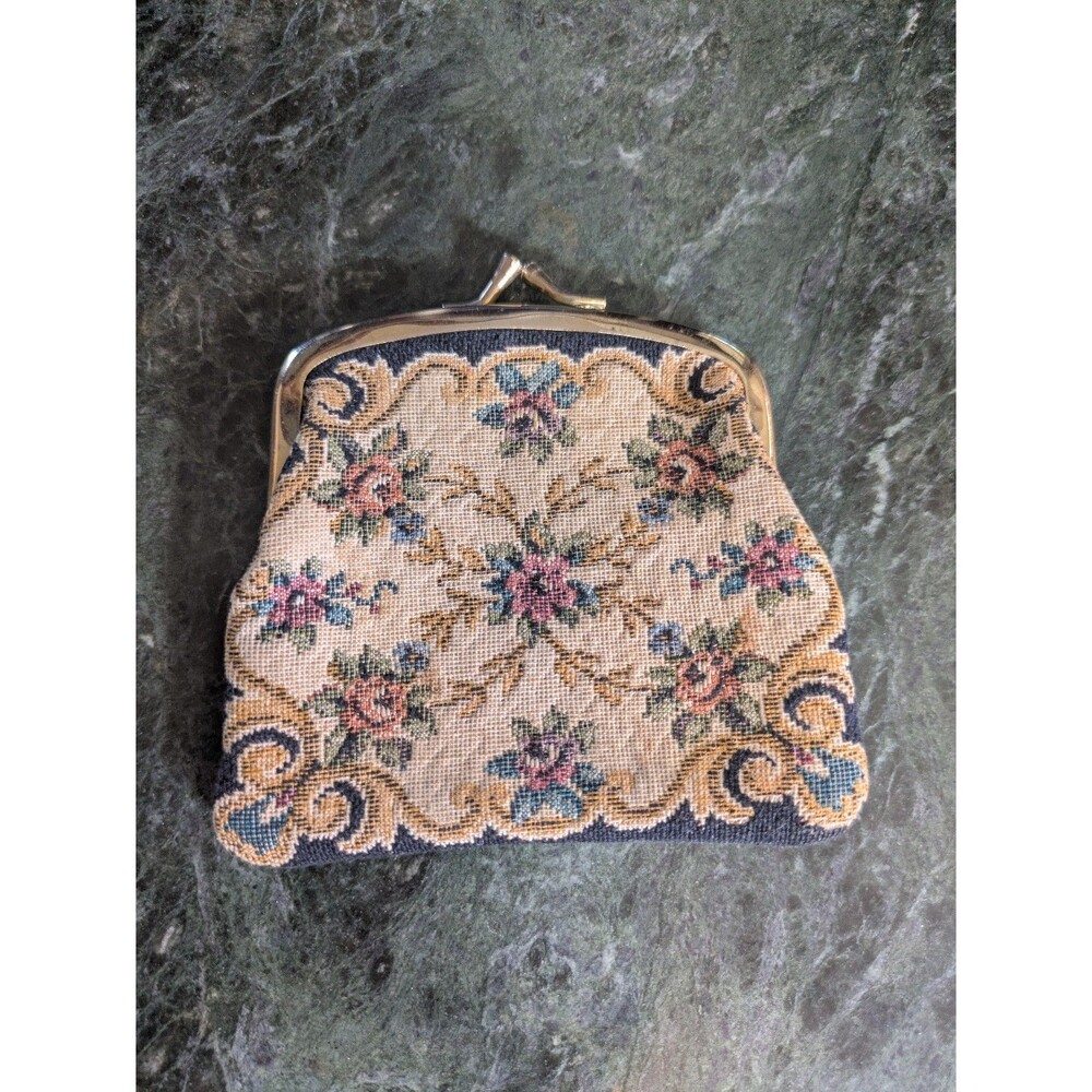 Vintage Floral Needlepoint Tapestry Floral Coin Purse - Kiss Clasp